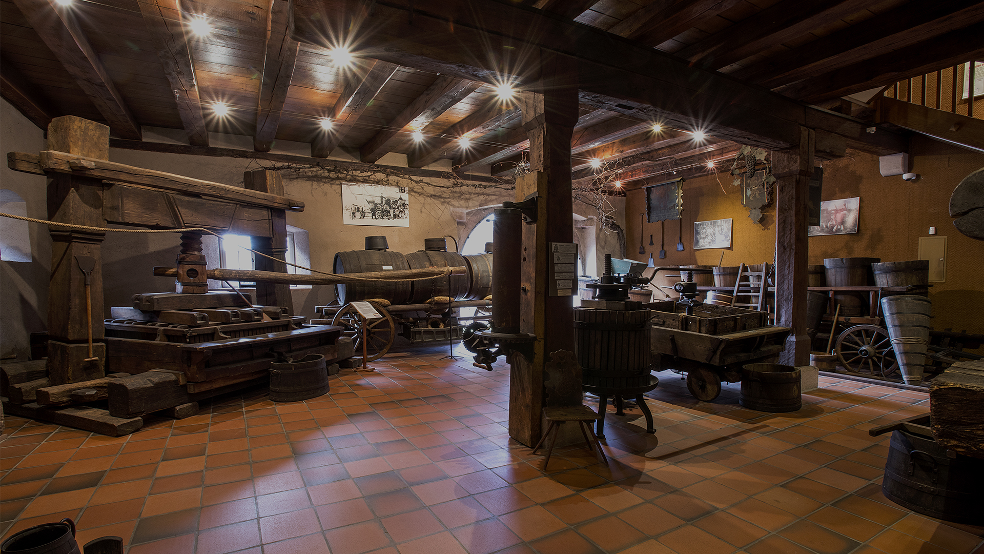 Salle des pièces de la cave et des vendanges